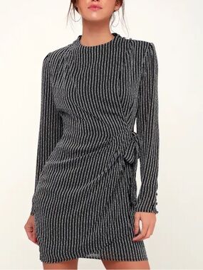 NWT ASTR the Label Jolene Black Striped Long Sleeve Wrap Dress
